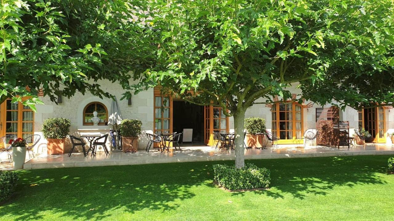 Les Loges De Saint Eloi Bed & Breakfast Pontlevoy Exterior foto