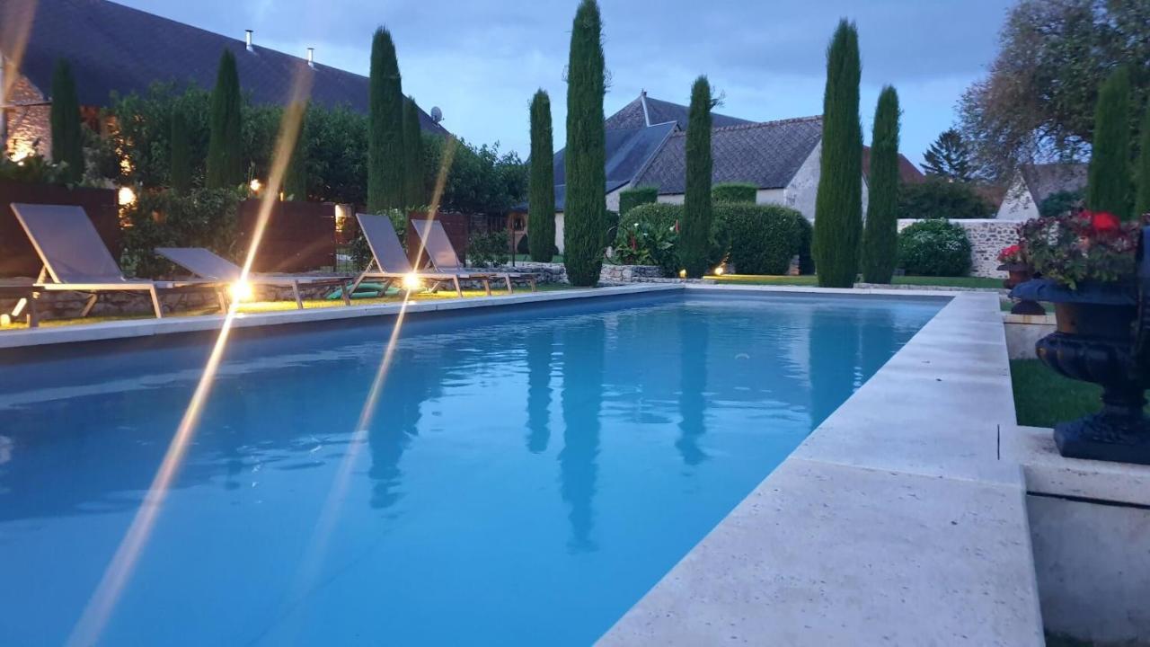 Les Loges De Saint Eloi Bed & Breakfast Pontlevoy Exterior foto